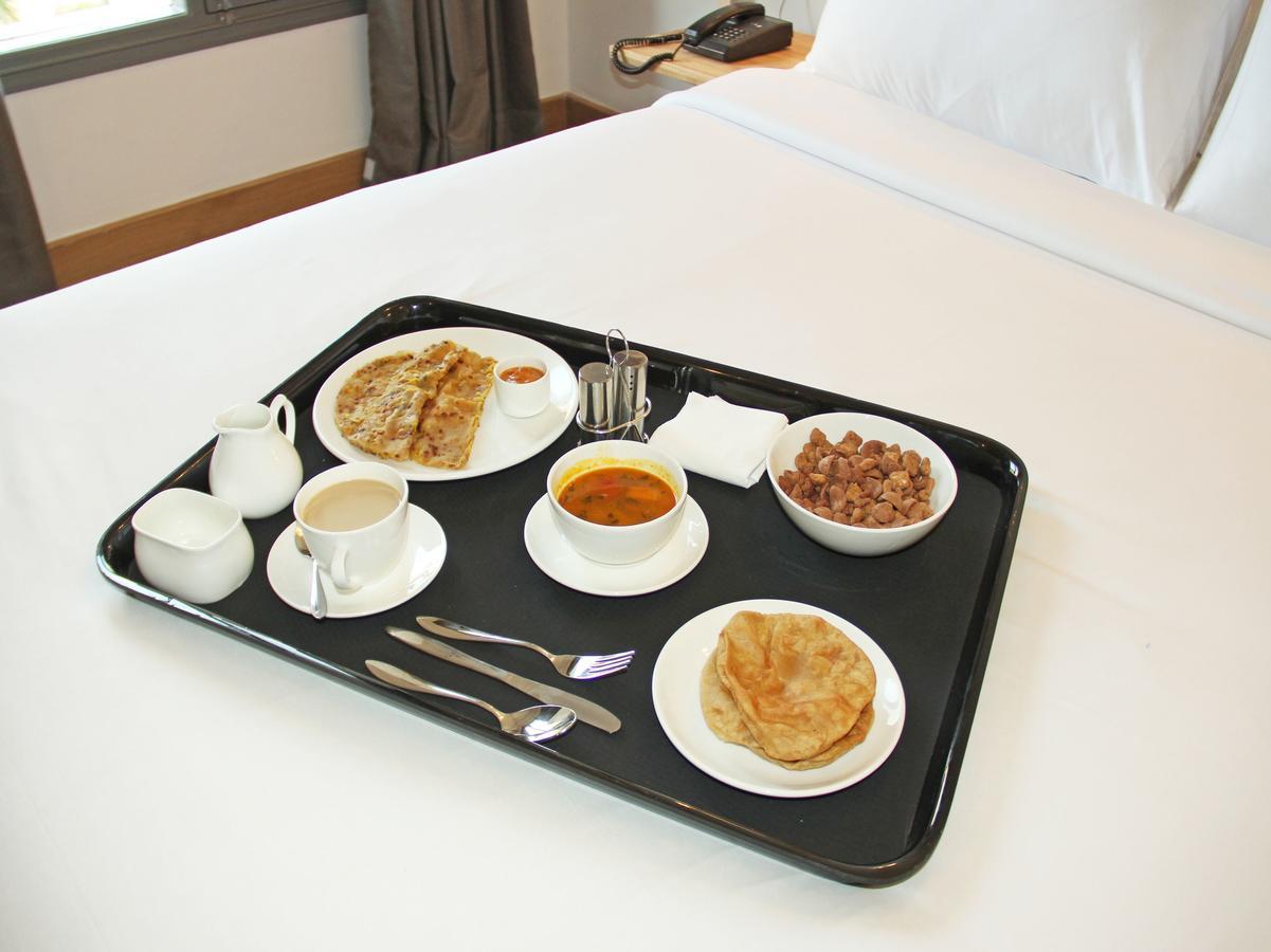 Sn Hotel Муннар Екстер'єр фото