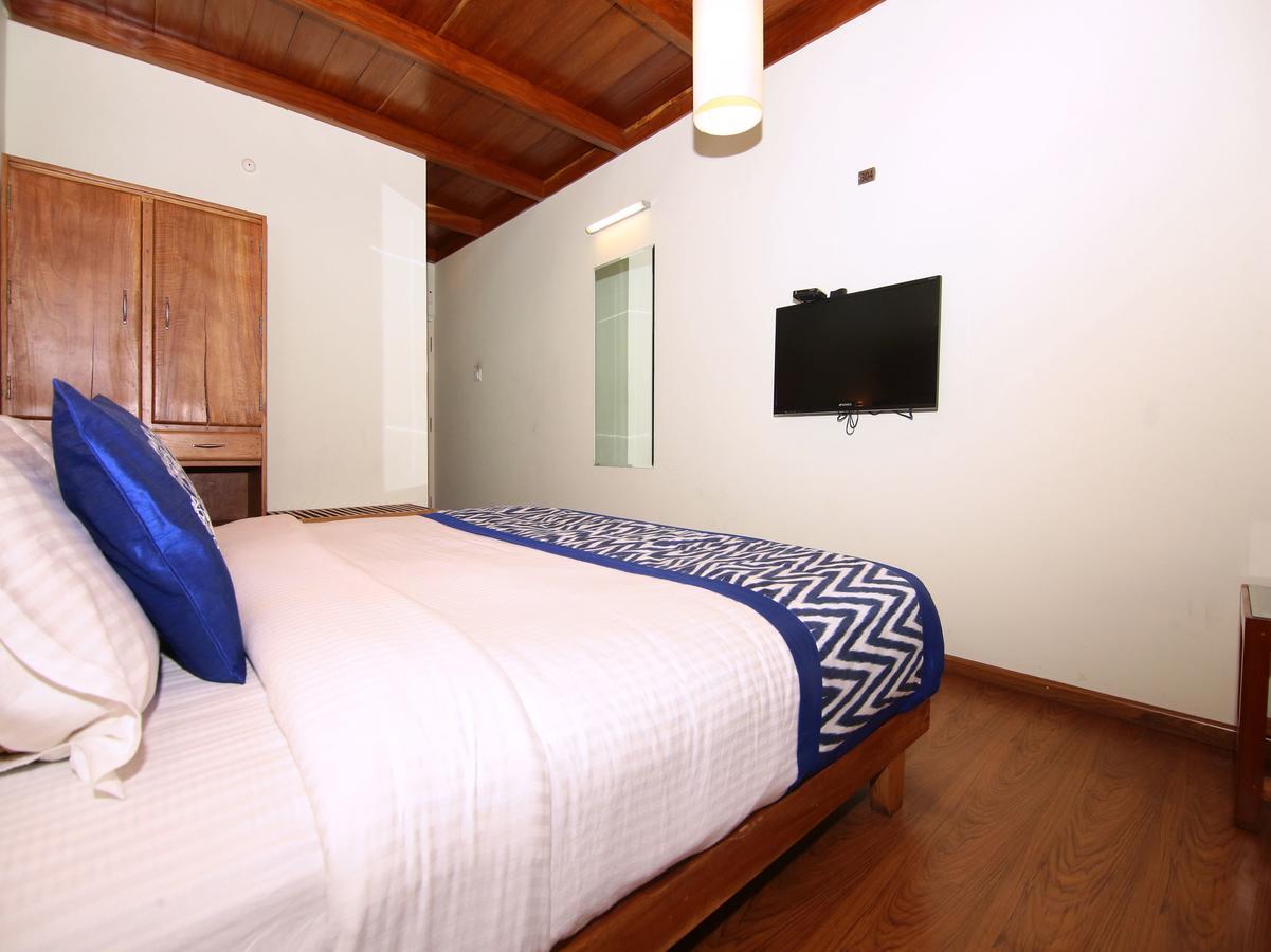 Sn Hotel Муннар Екстер'єр фото